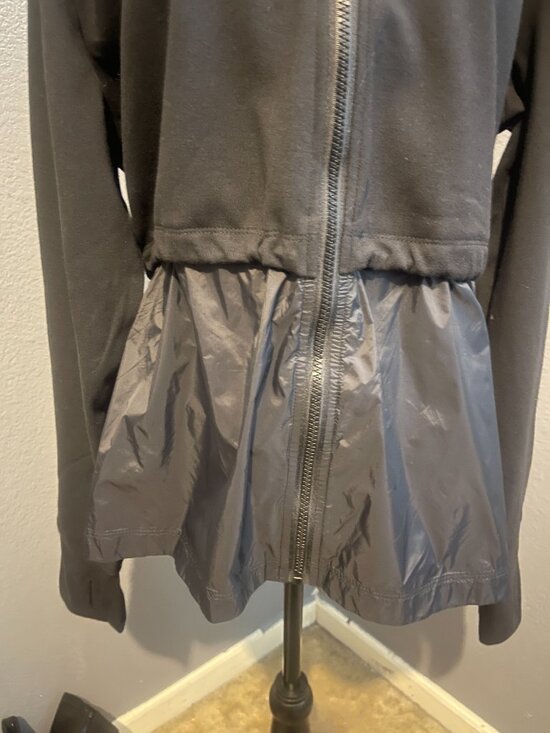 ATHLETIC HOODIE - Picture 6 of 8